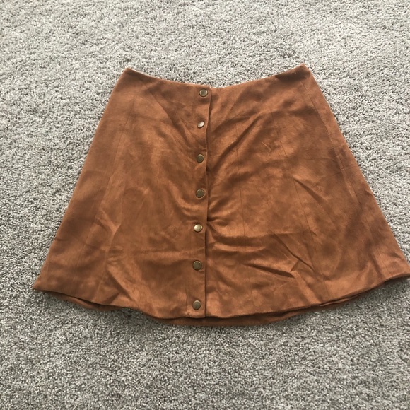 Brown suede Francesca’s skirt - Picture 1 of 3